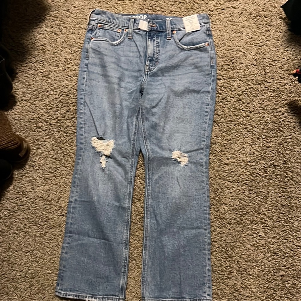 New w/Tags - 9'' DEMI-BOOT CROP JEAN